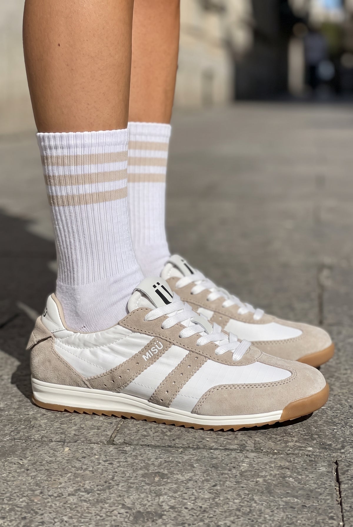 MISÜ 01 - White/Beige
