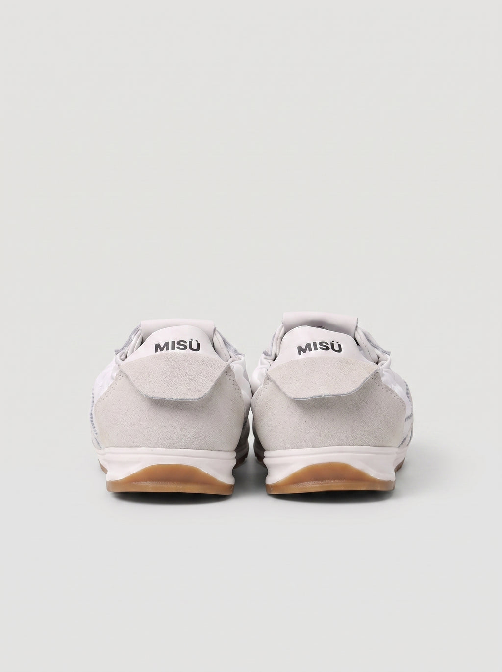 MISÜ 01 - White