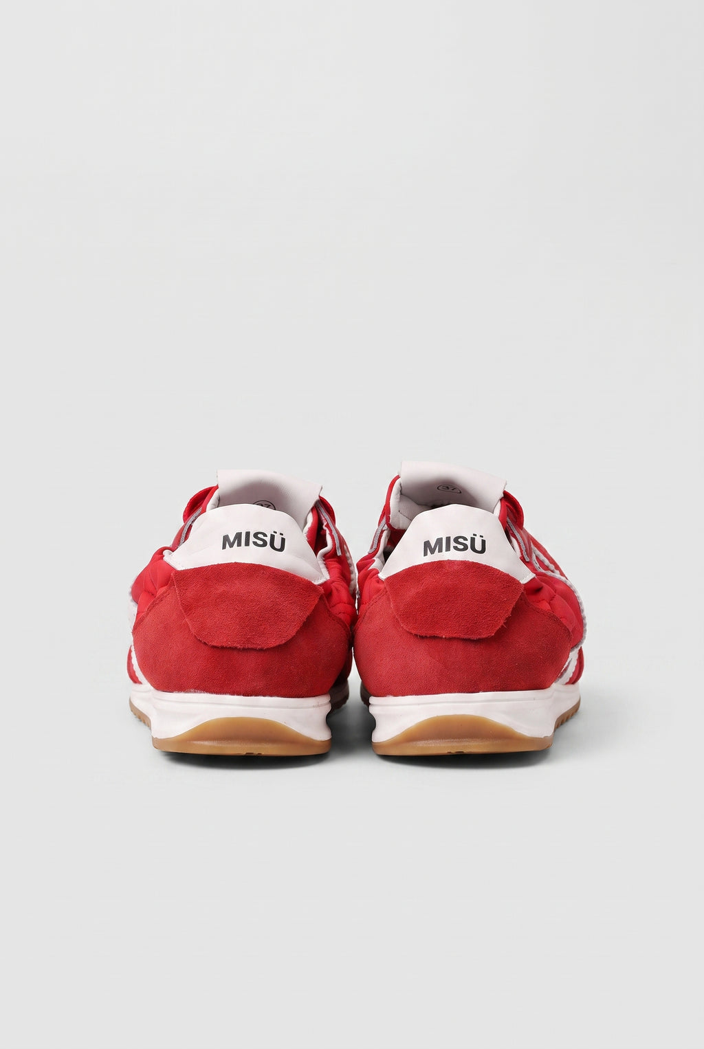 MISÜ 01 - Red/White