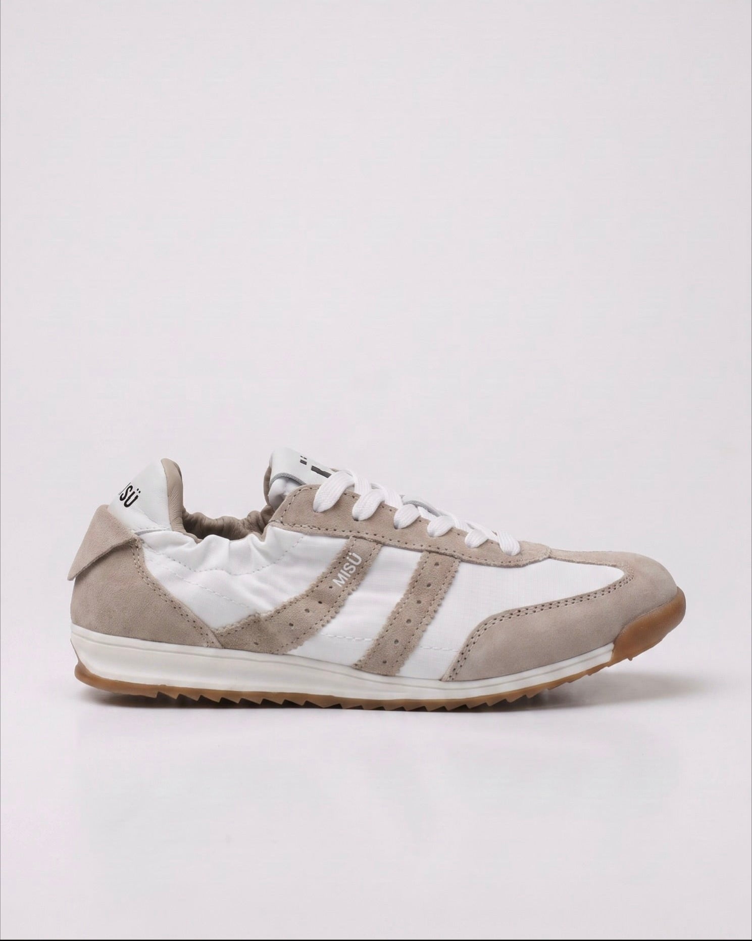 MISÜ 01 - White/Beige